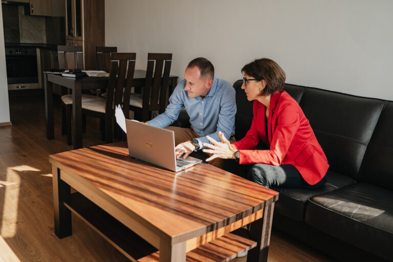 Jak prodat byt s hypotékou: co je potřeba řešit, jak postupovat a na co si dát pozor?