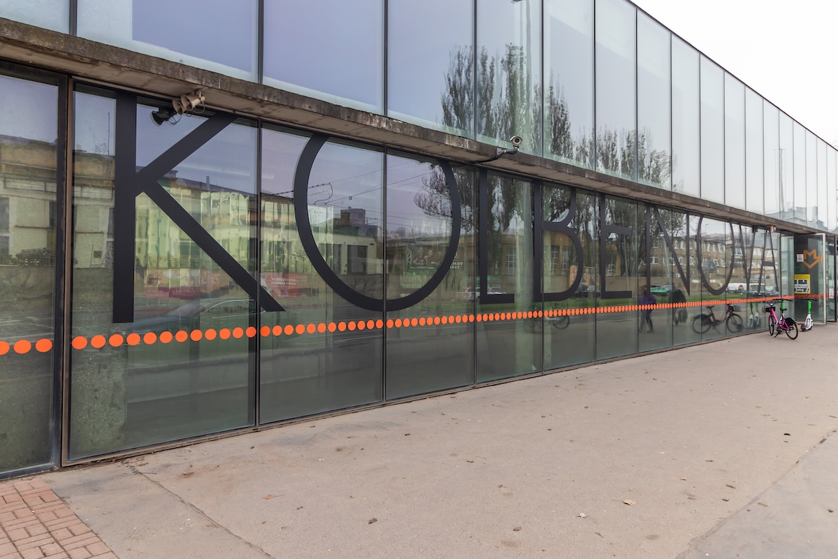 Stanice metra Kolbenova na trase B v Praze